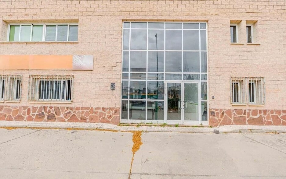 C. Cdad. Real, 25, Valmojado, Toledo en venta - Foto del edificio - Imagen 2 de 11
