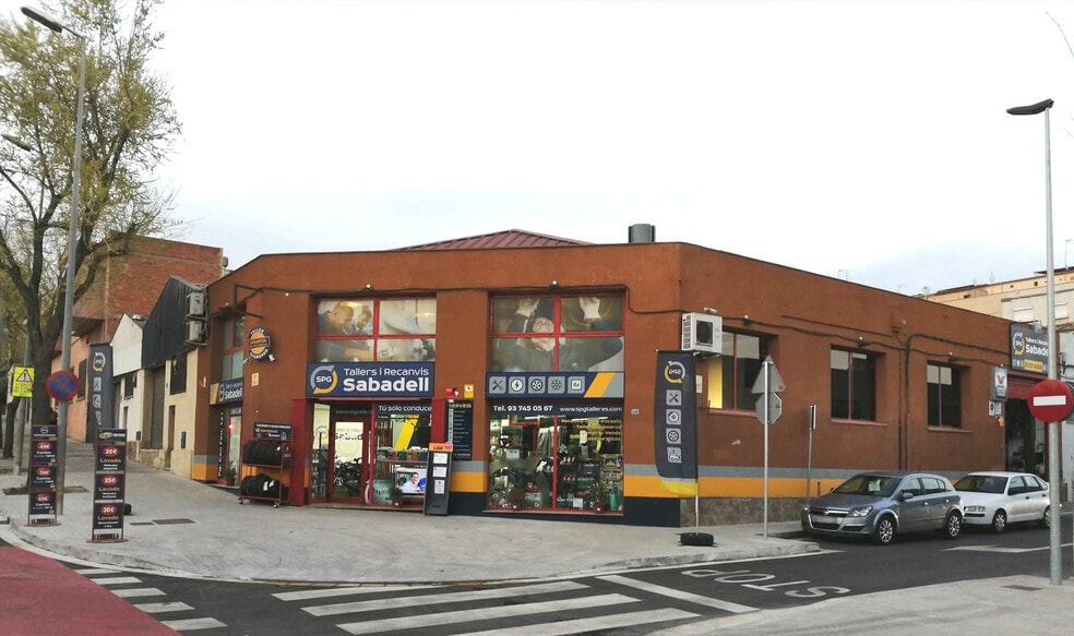 Nave en Sabadell, Barcelona en alquiler - Foto principal - Imagen 1 de 10