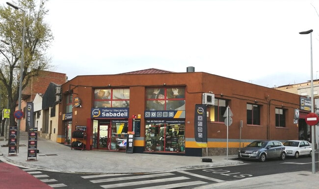 Más detalles de Nave en alquiler