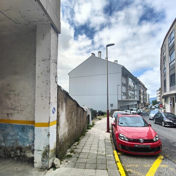 Terreno en A Cañiza, Pontevedra en venta - Foto del edificio - Imagen 3 de 10