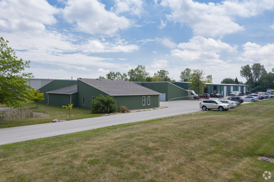 326 Industrial Pky, Bowling Green, OH en alquiler - Foto principal - Imagen 1 de 3