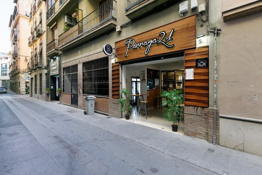 Calle Párraga, 21, Granada, Granada en venta - Foto del edificio - Imagen 2 de 14
