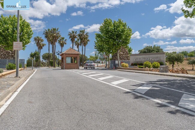 Más detalles de Calle Veleta, Dílar - Terreno en venta