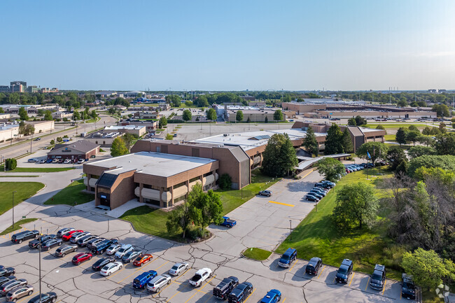 Más detalles para 700 Pilgrim Way, Green Bay, WI - Espacio de varios usos en alquiler