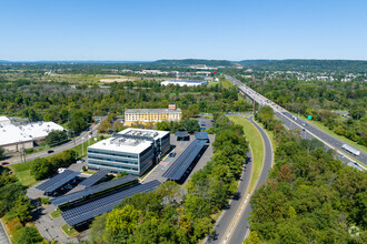 80 Cottontail Ln, Somerset, NJ - vista aérea  vista de mapa - Image1