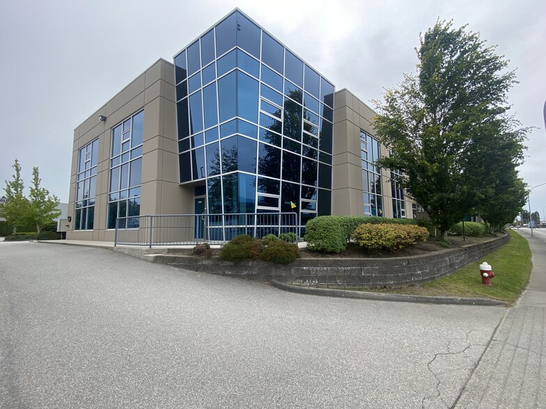 21900 Westminster Hwy, Richmond, BC en venta - Foto del edificio - Imagen 1 de 5