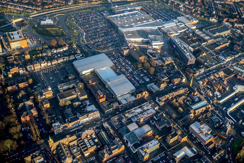 Astle Retail Park, West Bromwich en alquiler - Vista aérea - Imagen 2 de 6