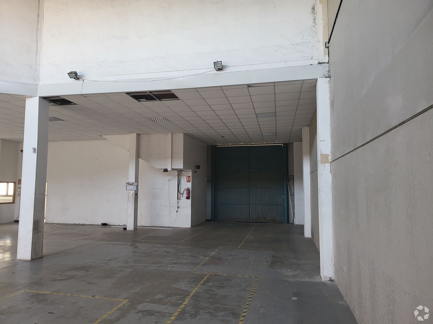Nave en Boadilla del Monte, Madrid en venta Foto principal- Imagen 1 de 1