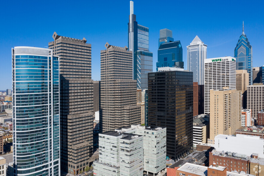 2000 Market St, Philadelphia, PA en alquiler - Foto del edificio - Imagen 2 de 2