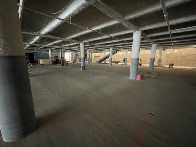 2545 W Polk St, Chicago, IL en alquiler - Foto del interior - Imagen 3 de 8