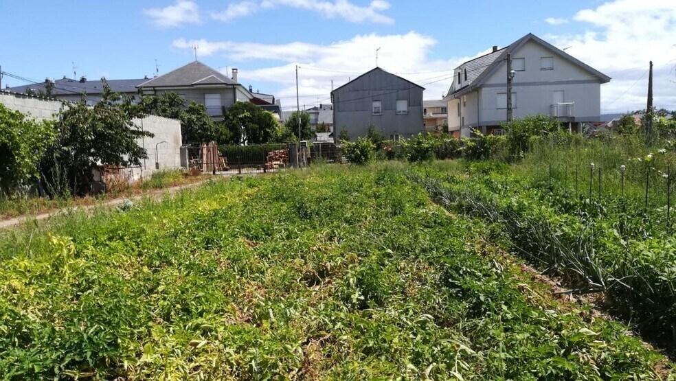 Terreno en Cacabelos en venta - Foto del edificio - Imagen 2 de 11