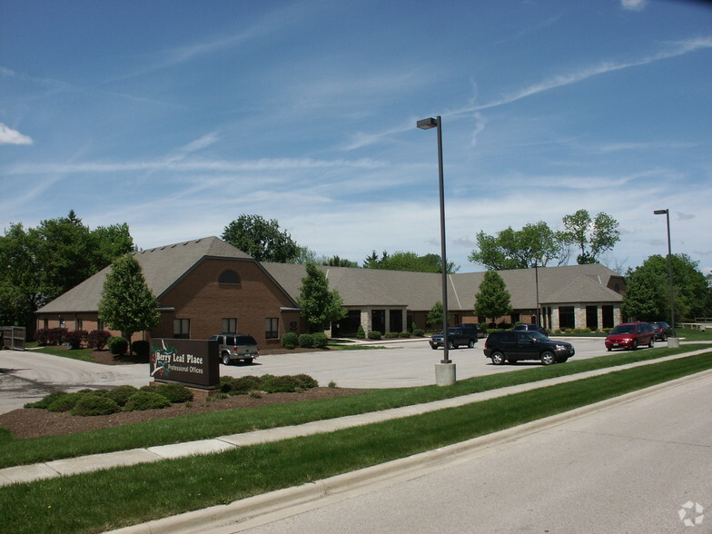 3913-3931 Berry Leaf Ln, Hilliard, OH en alquiler - Foto del edificio - Imagen 3 de 9