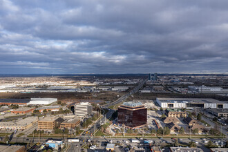 3700 Steeles Ave W, Vaughan, ON - VISTA AÉREA  vista de mapa