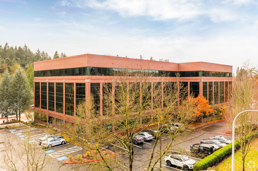 4800 Meadows Rd, Lake Oswego, OR en alquiler - Foto principal - Imagen 1 de 8