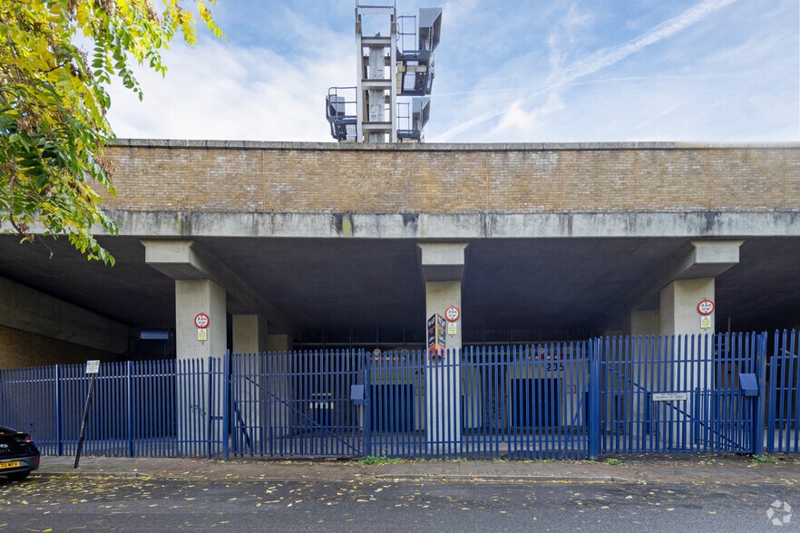 203-204A Virgil St, London en alquiler - Foto del edificio - Imagen 2 de 2