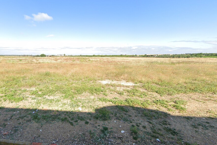 Calle Puebla de la Reina, Pueblonuevo del Guadiana, Badajoz en venta - Vista aérea - Imagen 1 de 8