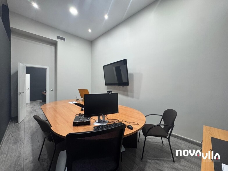 Local en Viladecans, Barcelona en venta - Foto del interior - Imagen 3 de 19