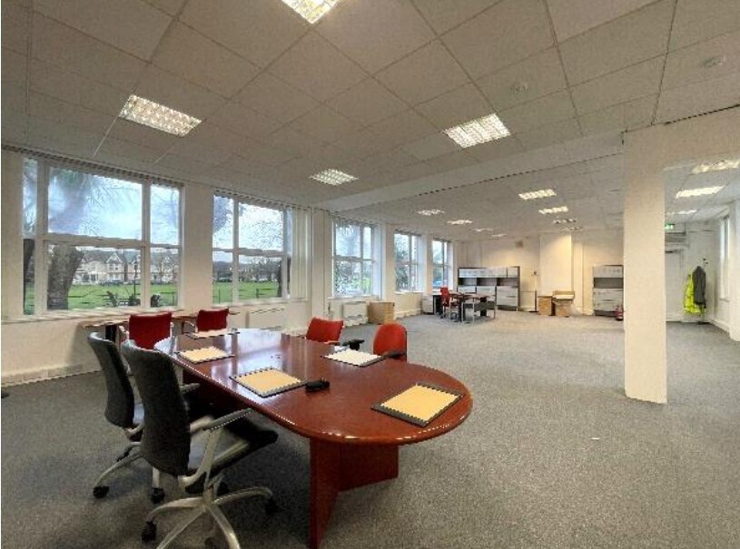 46-50 Southwick Sq, Southwick en alquiler Foto del interior- Imagen 1 de 4