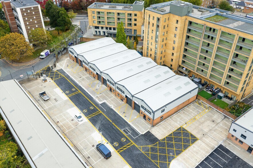 Langhedge Ln, London en alquiler - Foto del edificio - Imagen 2 de 17