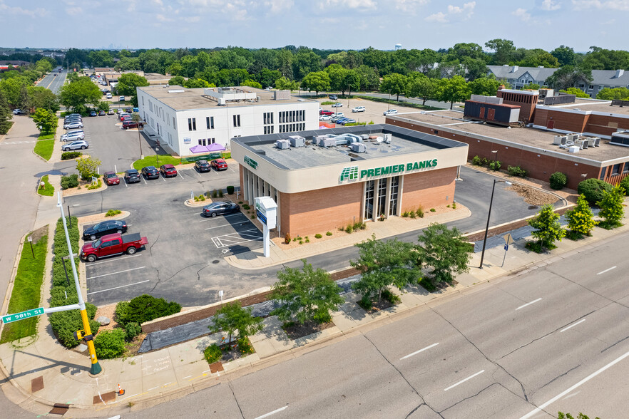 500 W 98th St, Bloomington, MN en alquiler - Foto del edificio - Imagen 2 de 15