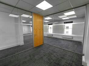 14-16 Cross St, Reading en alquiler Foto del interior- Imagen 1 de 6