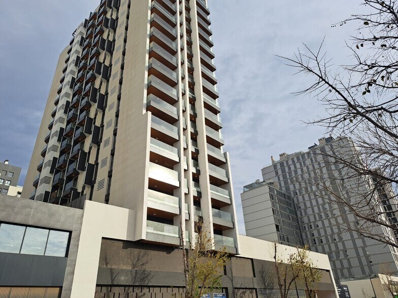 Local en València, Valencia en alquiler - Foto del edificio - Imagen 2 de 10