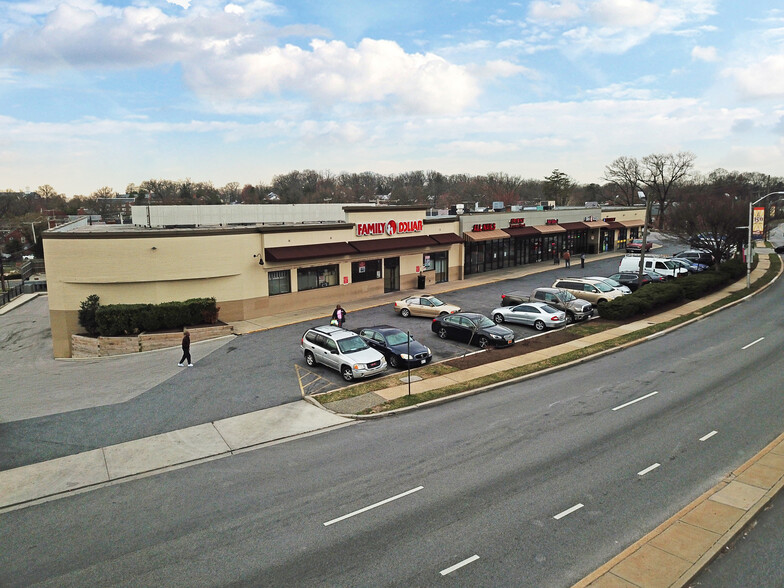 1400-1415 E Cold Spring Ln, Baltimore, MD en alquiler - Foto del edificio - Imagen 2 de 6