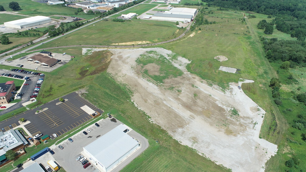 McCarty Ln, Jackson, OH en alquiler - Foto del edificio - Imagen 1 de 5