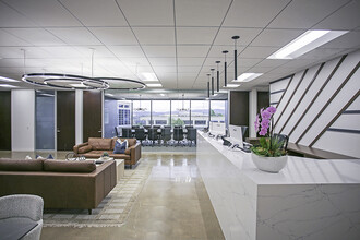 4000 MacArthur Blvd, Newport Beach, CA en alquiler Foto del interior- Imagen 1 de 5