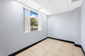 2227 N Federal Hwy, Hollywood, FL en alquiler Foto del interior- Imagen 2 de 4