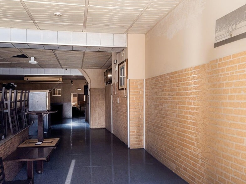 Local en València, Valencia en venta - Foto del edificio - Imagen 2 de 19