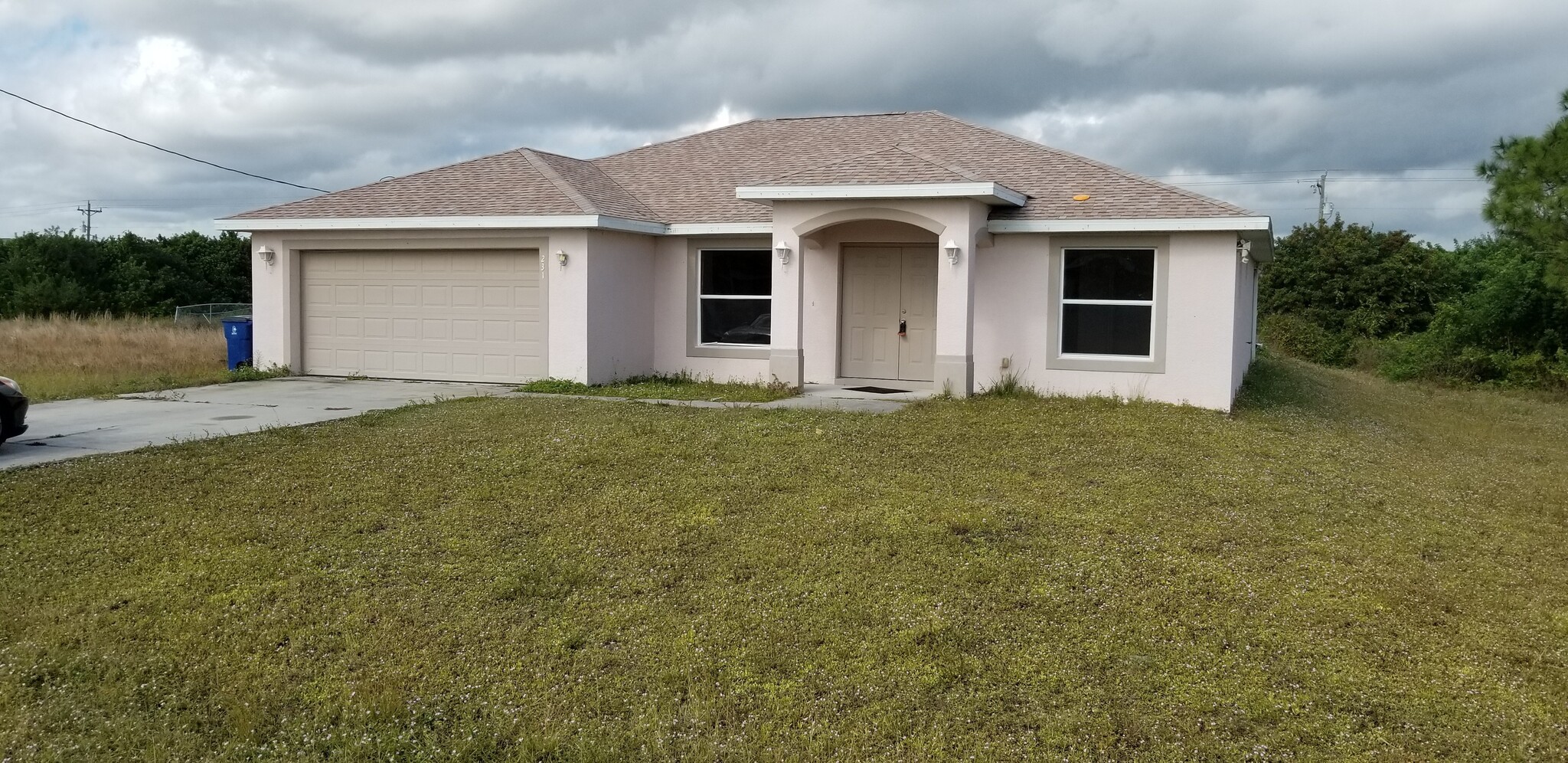 Portfolio of 7 SFH in Lehigh Acres cartera de 7 inmuebles en venta en LoopNet.es Foto del edificio- Imagen 1 de 14