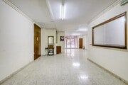 Interior local