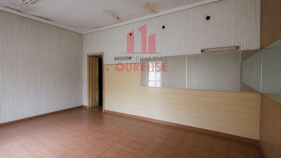 Local en Ourense, Orense en venta - Foto del interior - Imagen 3 de 7