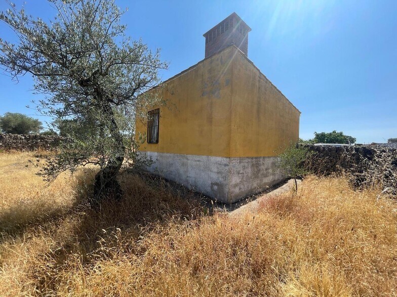 Terreno en Valdefuentes en venta - Foto del edificio - Imagen 2 de 10