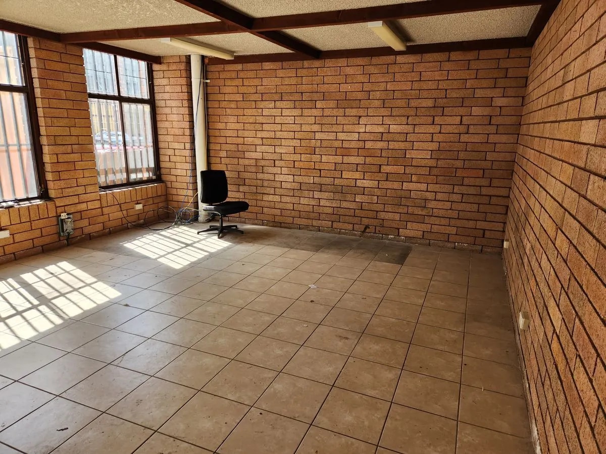 76 Hume Hwy, Lansvale en alquiler Foto del interior- Imagen 1 de 5