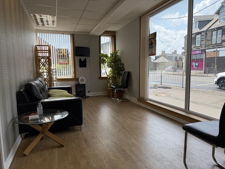 1-5 Carron Rd, Falkirk en venta - Foto del edificio - Imagen 2 de 2