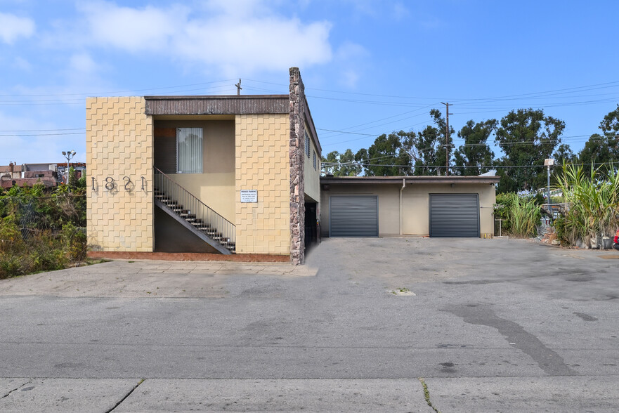 1821 Sunkist Cir, Oxnard, CA en venta - Foto del edificio - Imagen 1 de 8