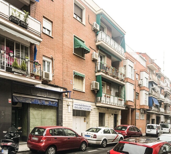 Paseo Perales, 14, Madrid, Madrid en venta - Foto del edificio - Imagen 2 de 2