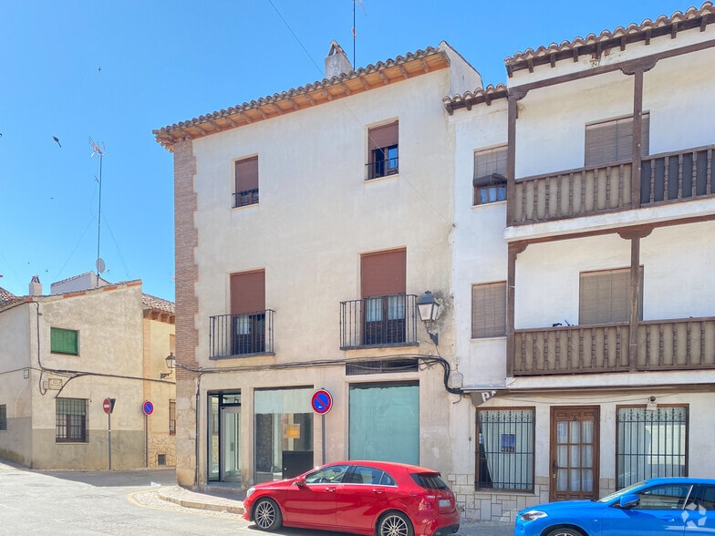 Calle Benito Hortelano, 5, Chinchón, Madrid en alquiler - Foto del edificio - Imagen 2 de 2
