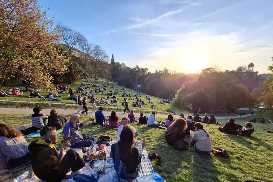 Flex en Paris en venta - Foto del edificio - Imagen 3 de 3