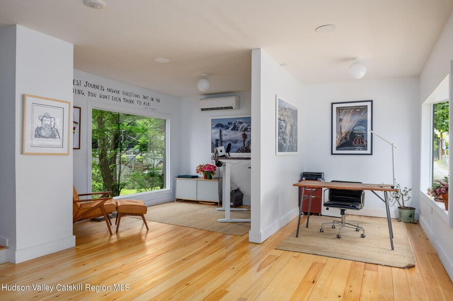 12 Tannery Brook Rd, Woodstock, NY en venta - Foto del interior - Imagen 2 de 20