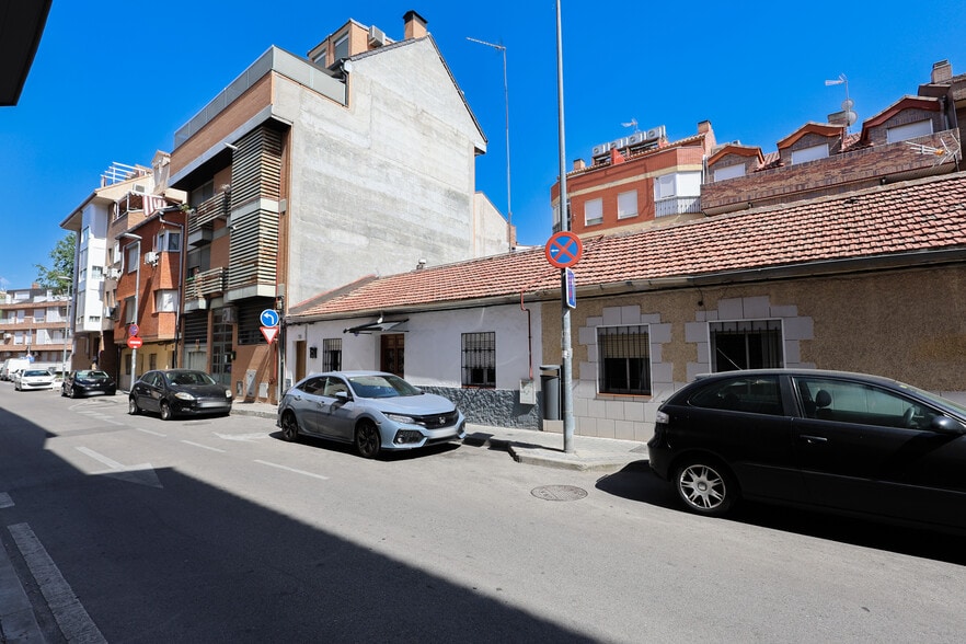 Calle la Coruña, Leganés, Madrid en venta - Foto del edificio - Imagen 2 de 7