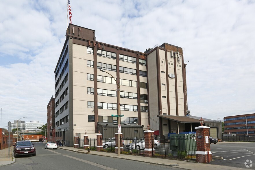 119-129 Braintree St, Allston, MA en alquiler - Foto del edificio - Imagen 3 de 5