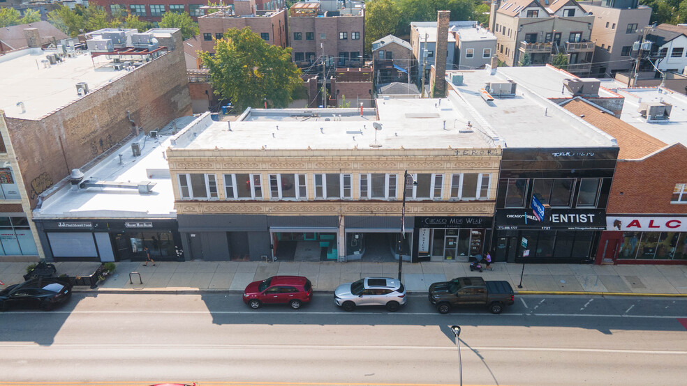 1725 W Chicago Ave, Chicago, IL en alquiler - Foto del edificio - Imagen 1 de 10