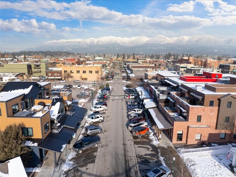 317 Central Ave, Whitefish, MT en venta - Foto del edificio - Imagen 1 de 6
