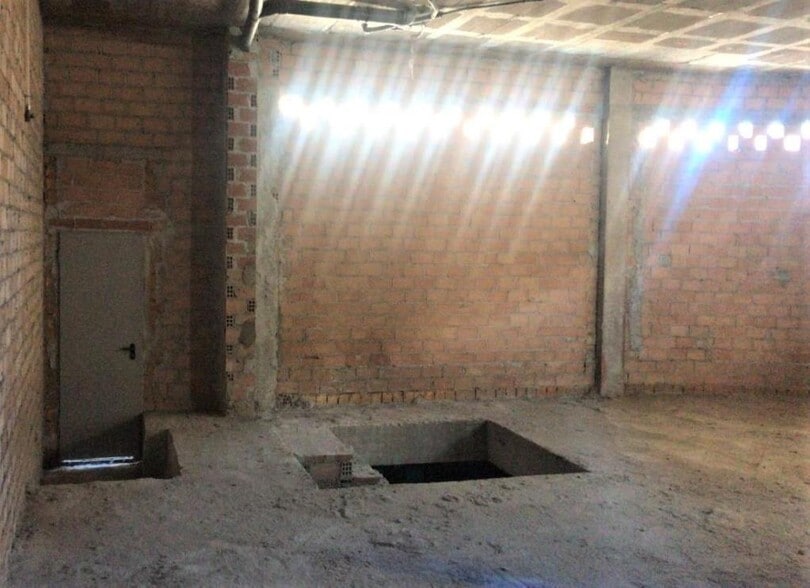 Local en Los Barrios, Cádiz en venta - Foto del interior - Imagen 3 de 6