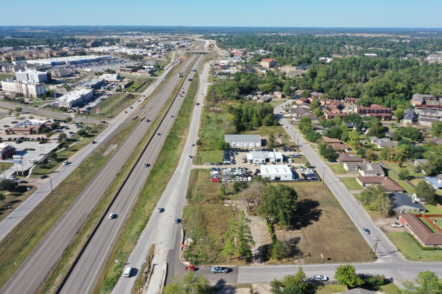 2120 Normal Park Dr, Huntsville, TX en alquiler - Foto del edificio - Imagen 3 de 12