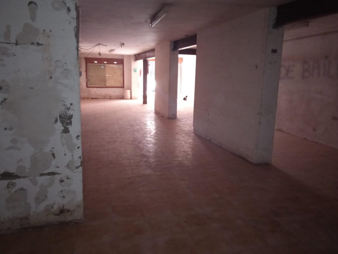 Edificio residencial en Sant Andreu de la Barca, Barcelona en venta Foto del interior- Imagen 1 de 2