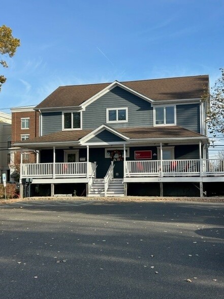 2355 Route 33, Robbinsville, NJ en venta - Foto del edificio - Imagen 2 de 12